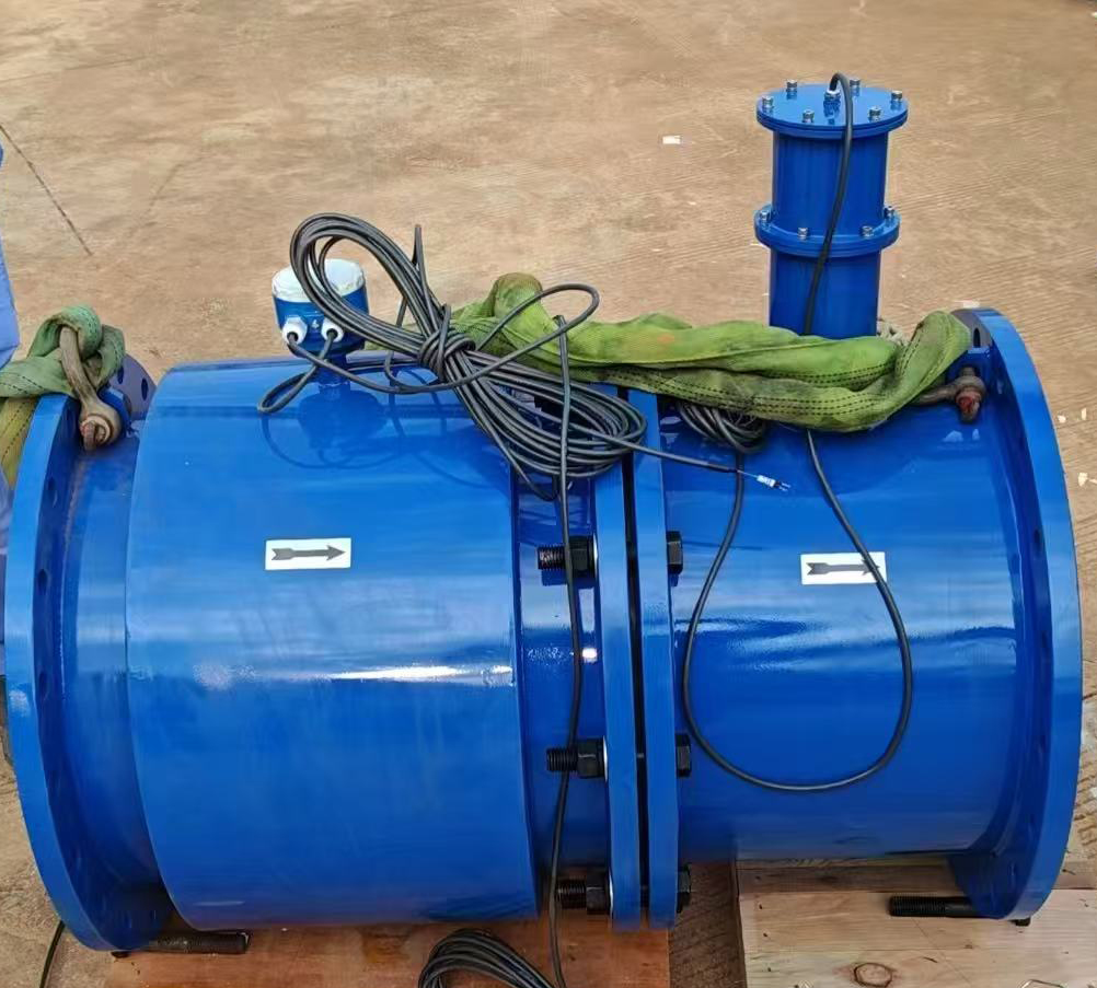 低成本非滿流流量計監測方案:電磁流量計與傳感器的協同應用